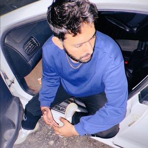 Meet your Posher, Anshuman